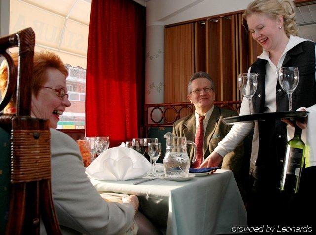 Hotel Pietari Kylliaeinen Savonlinna Restoran fotoğraf